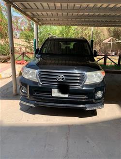 تويوتا لاندكروزر